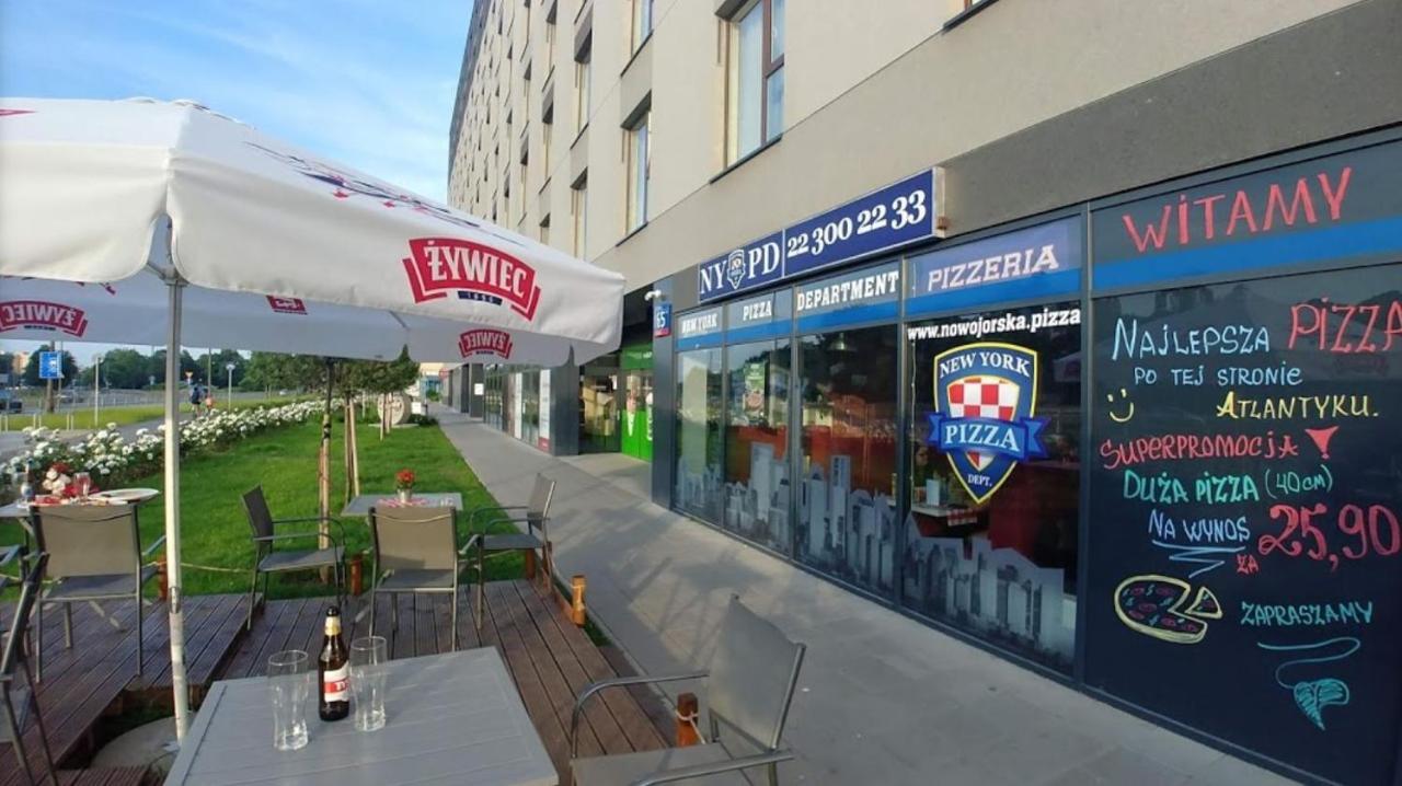 Warsaw City View: Modern Apartment with Parking Exterior photo